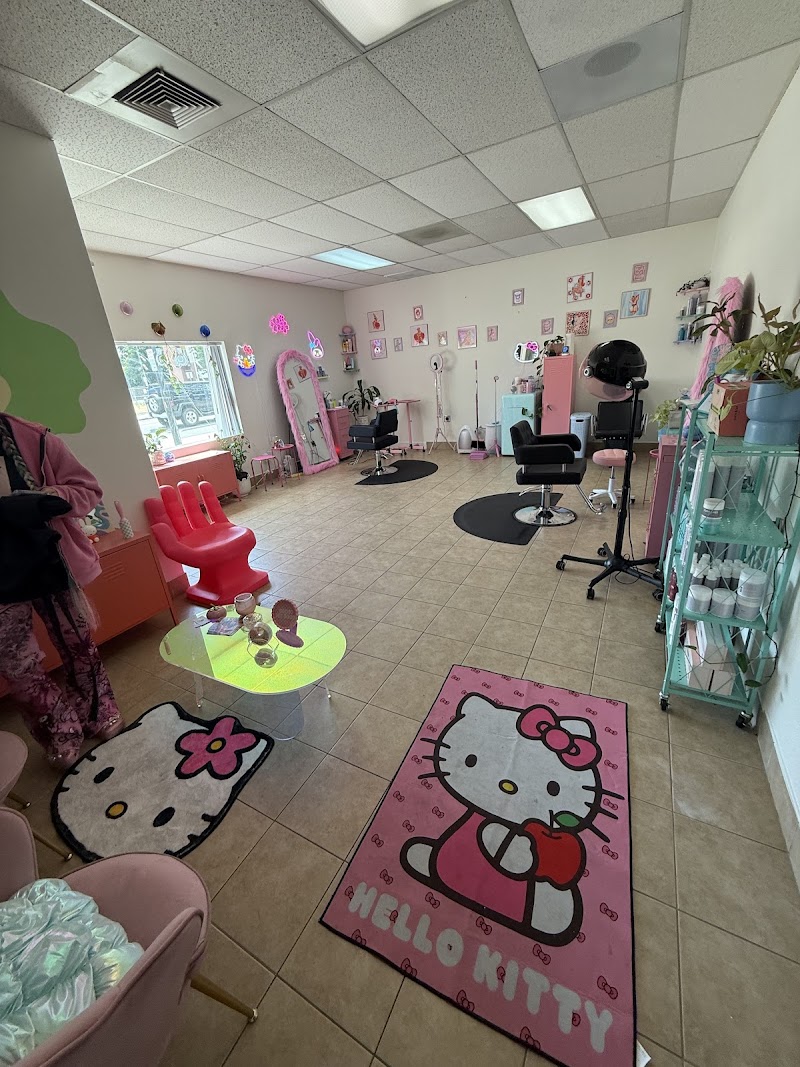Photo of The Moon Salon (San Jose)