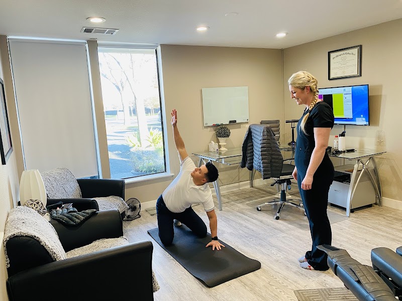 Alexander Chiropractic and Wellness - Brentwood photo 3