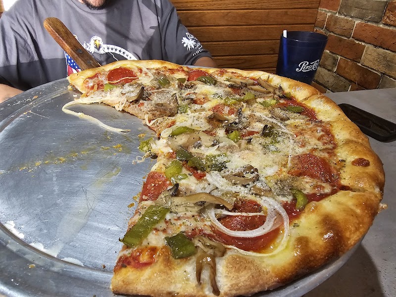 Willy's Bloomingdale Pizza Brandon photo 3