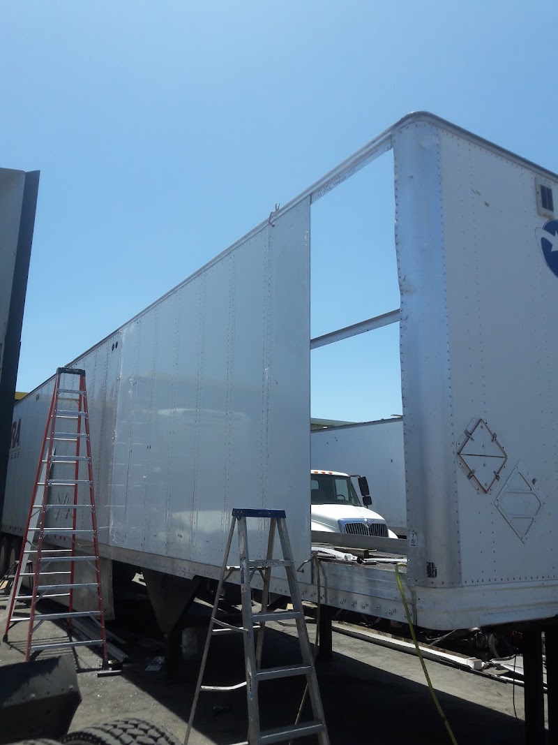 Xtreme Auto & Truck Collision Repair photo 2