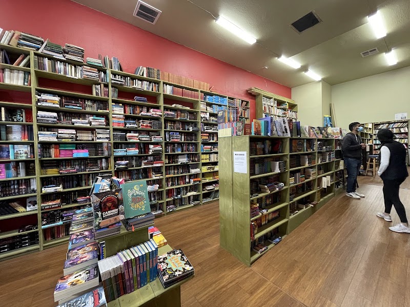 Recycle Bookstore photo 3
