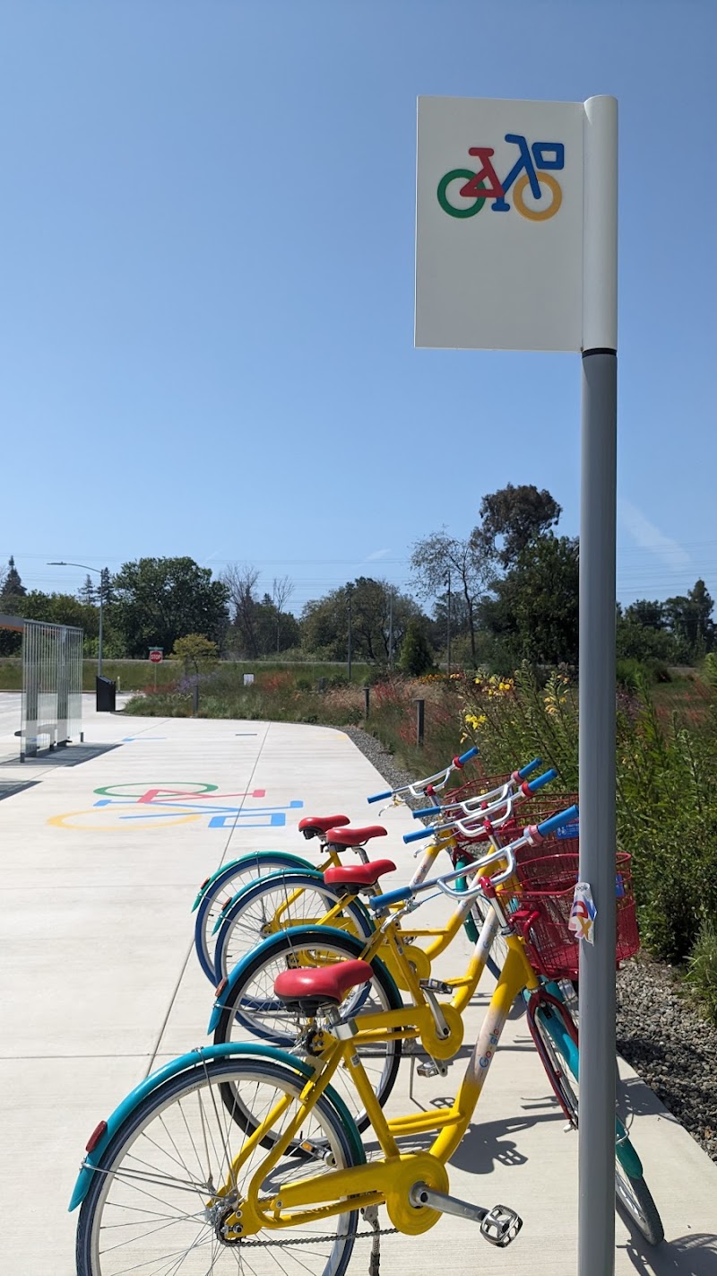Google Bay View Campus Parking (Propark) photo 5