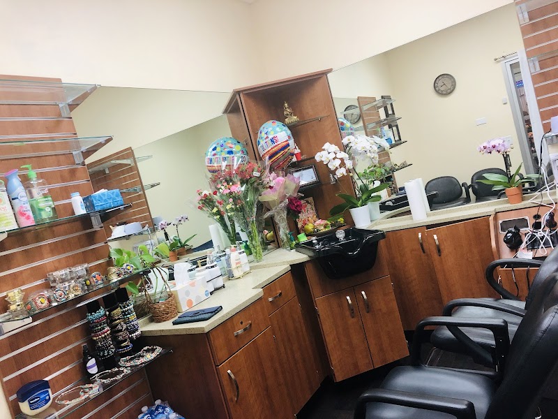 Sima's Threading Salon photo 2