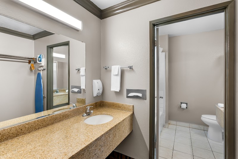 Americas Best Value Inn Vacaville Napa Valley photo 4