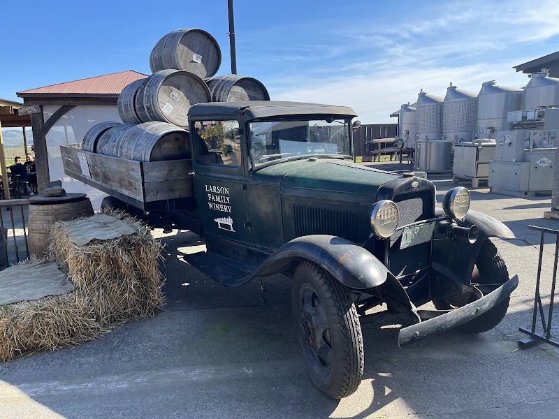Larson Family Winery photo 3