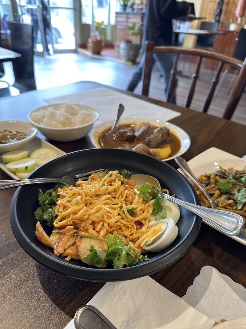 Burma Silver Star Restaurant photo 2