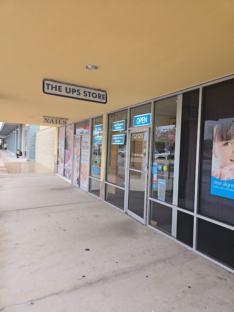 The UPS Store photo 5