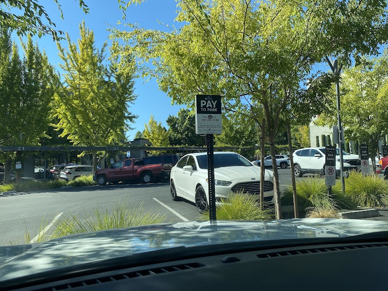 Healdsburg Square Parking Lot photo 2