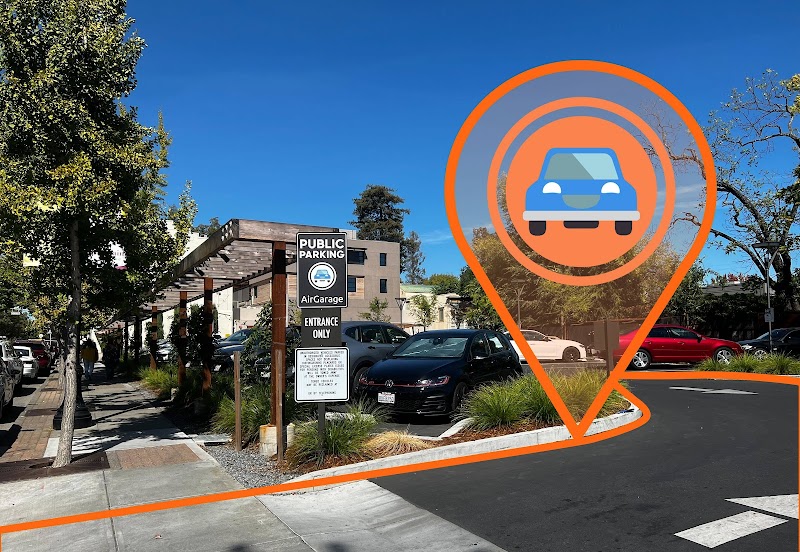 Photo of Healdsburg Square Parking Lot