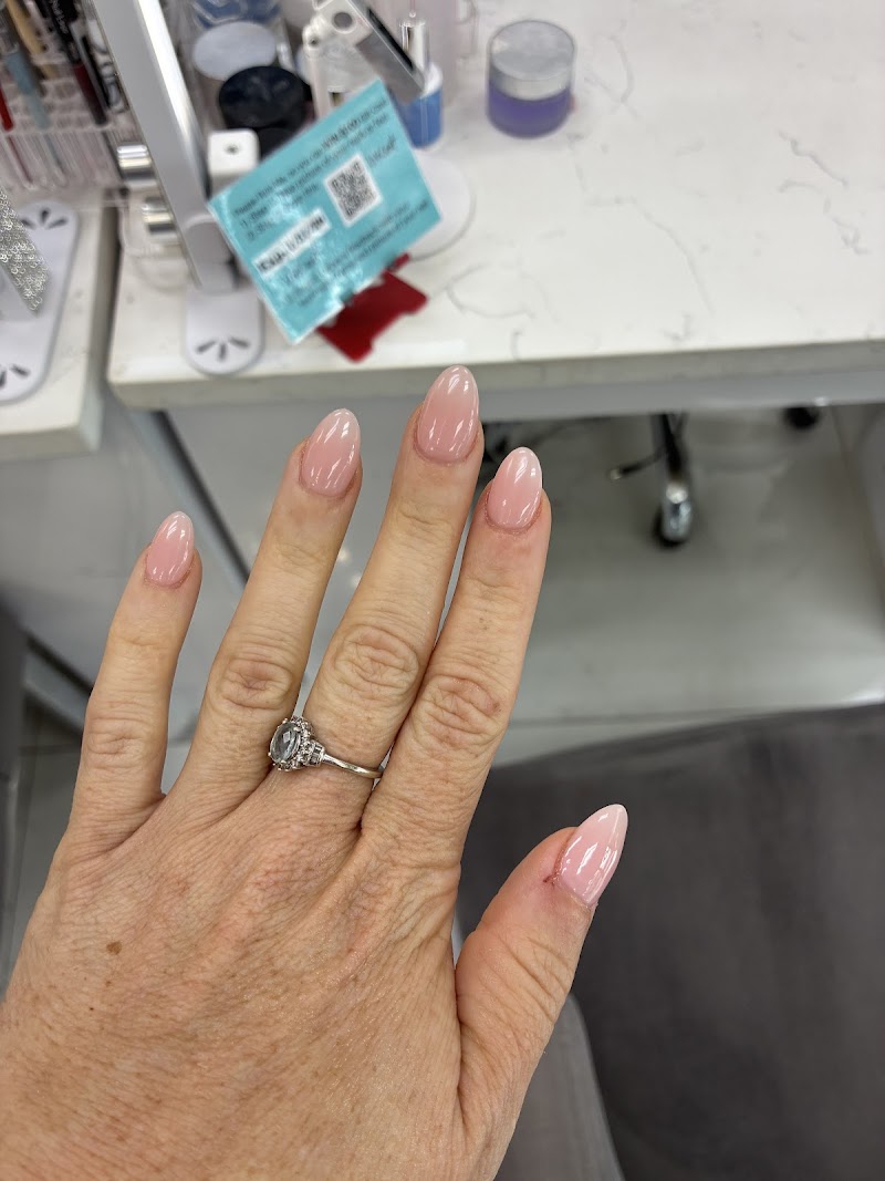 Bliss Nail Gibsonton by Sarah photo 4