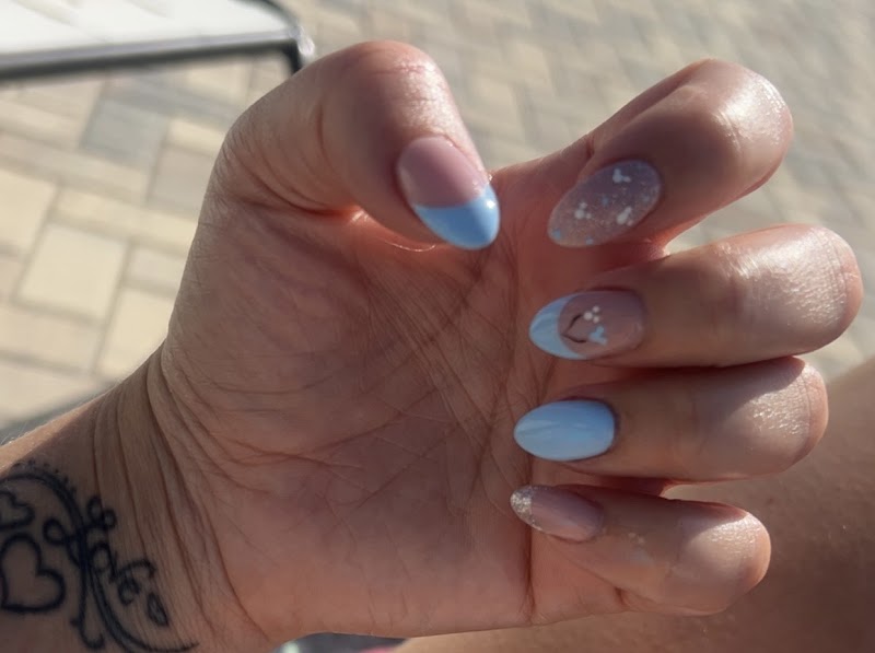 Bliss Nail Gibsonton by Sarah photo 2
