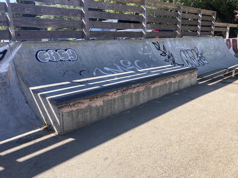 Fairfax Skatepark photo 3
