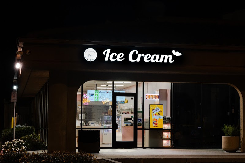 Photo of Polar Bear Rolled Ice Cream