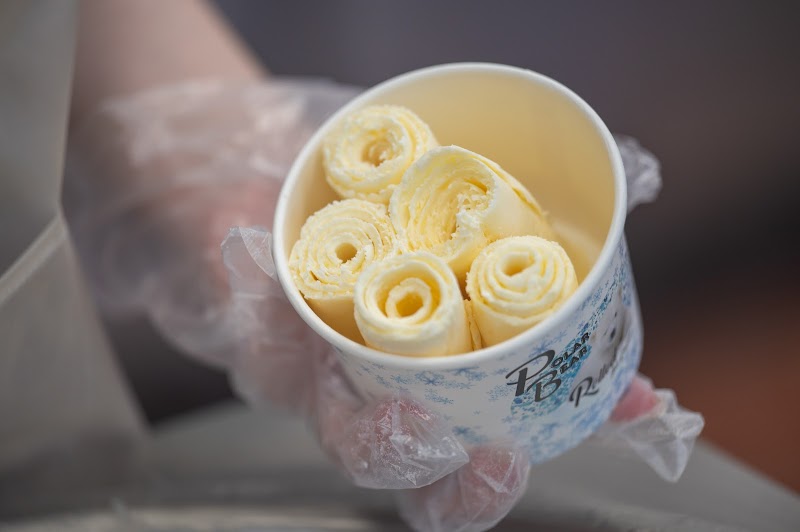 Polar Bear Rolled Ice Cream photo 2