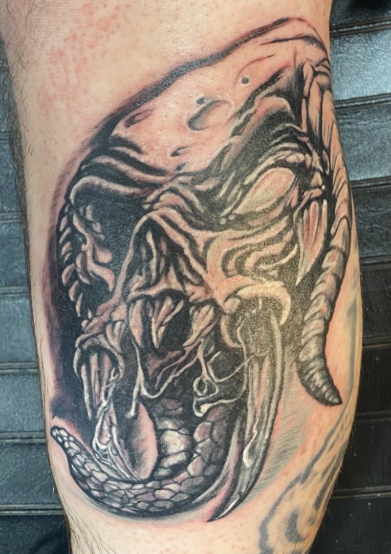Misfits Custom Art and Tattoo photo 2