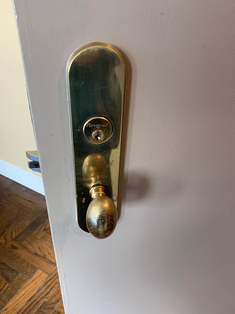 KeyMe Locksmiths photo 4