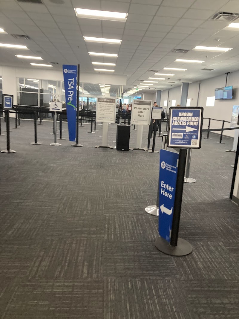 Orlando Sanford International Airport photo 5