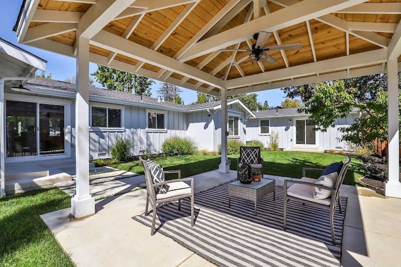 Desiree Bilich, REALTOR | The DB Team - Keller Williams Realty Luxury photo 4