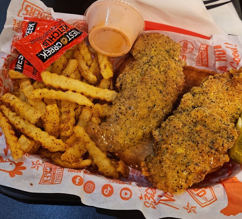 Urban Bird Hot Chicken photo 3
