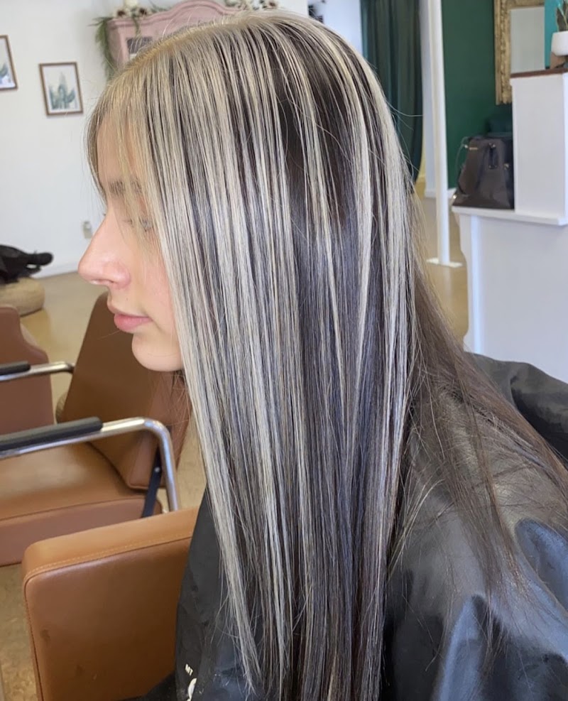 Pink Blush Salon photo 2