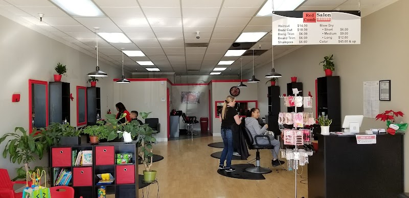 Red Comb Salon photo 4