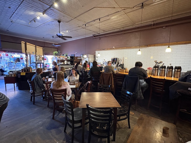 Steep Leaf Lounge photo 4