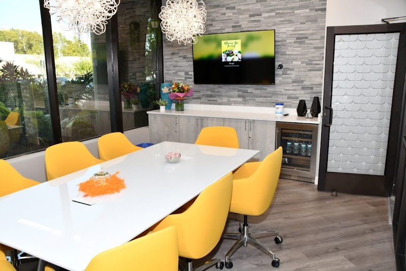 Signature Workspace Dale Mabry photo 5