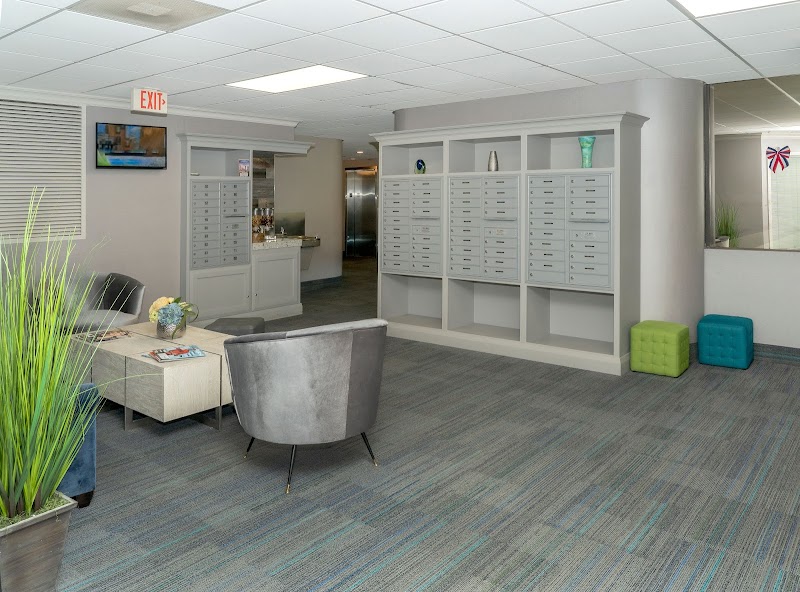 Signature Workspace Dale Mabry photo 3