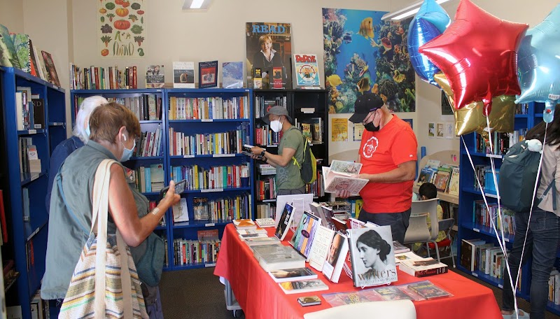 Photo of Books For Friends