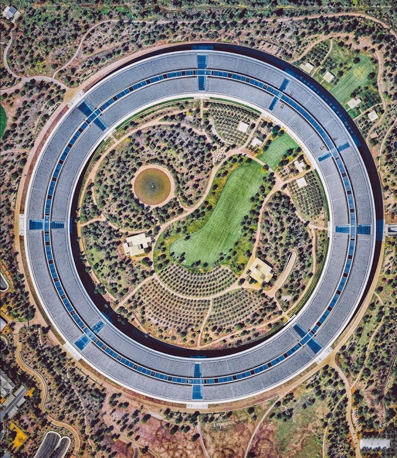 Steve Jobs Theater | Apple Park photo 5