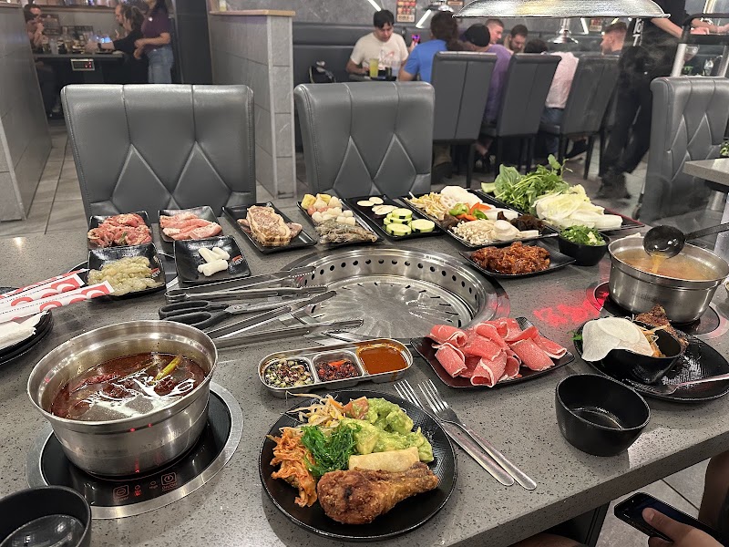 KPOT Korean BBQ & Hot Pot - Universal Studios photo 4