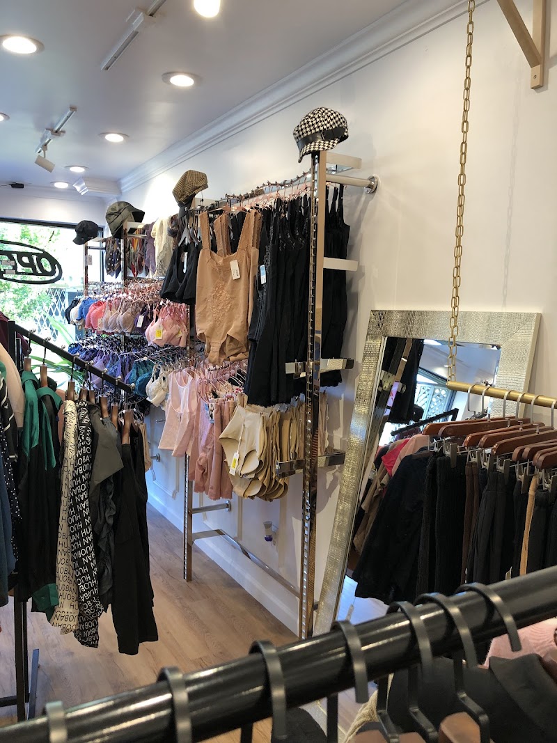 E PLUS Boutique photo 4