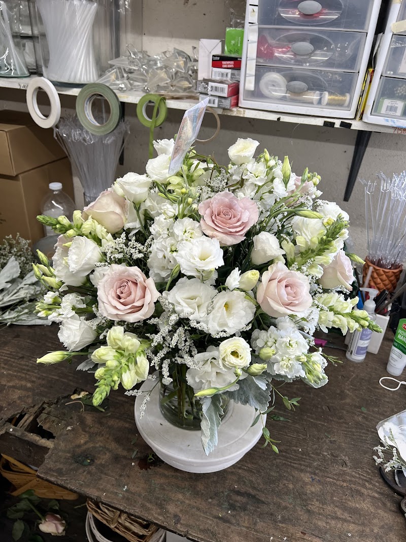 Olivet Flower Shop photo 4