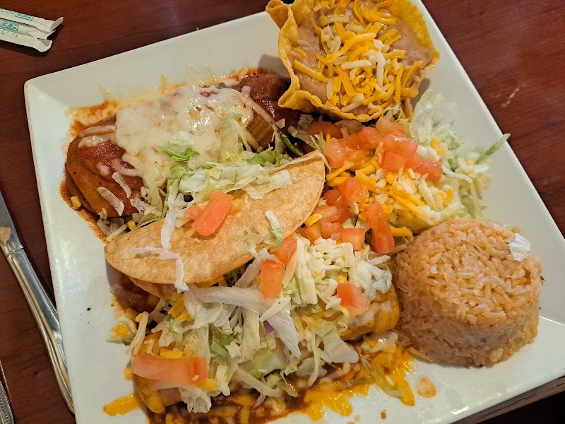La Hacienda Family Mexican Restaurant photo 5