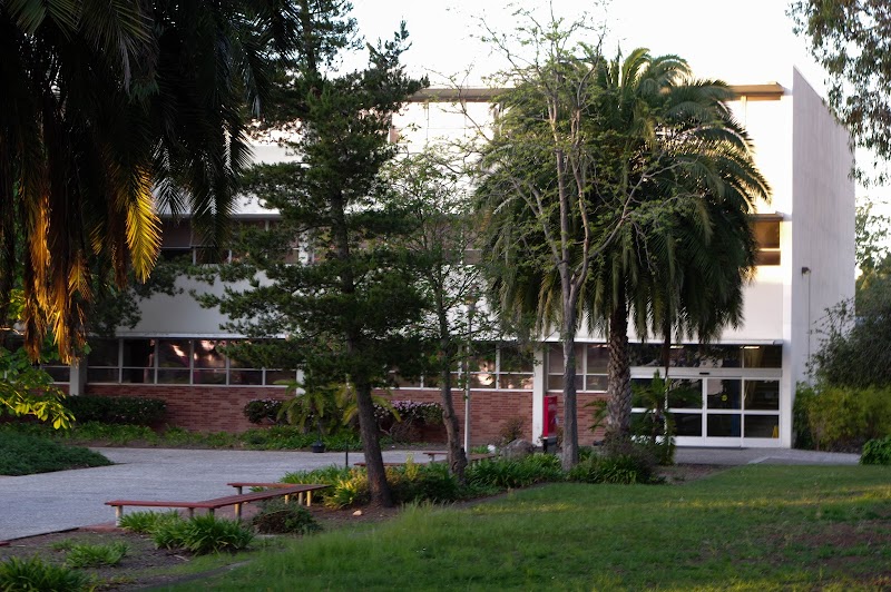 California State University, East Bay - Art and Design Department photo 4