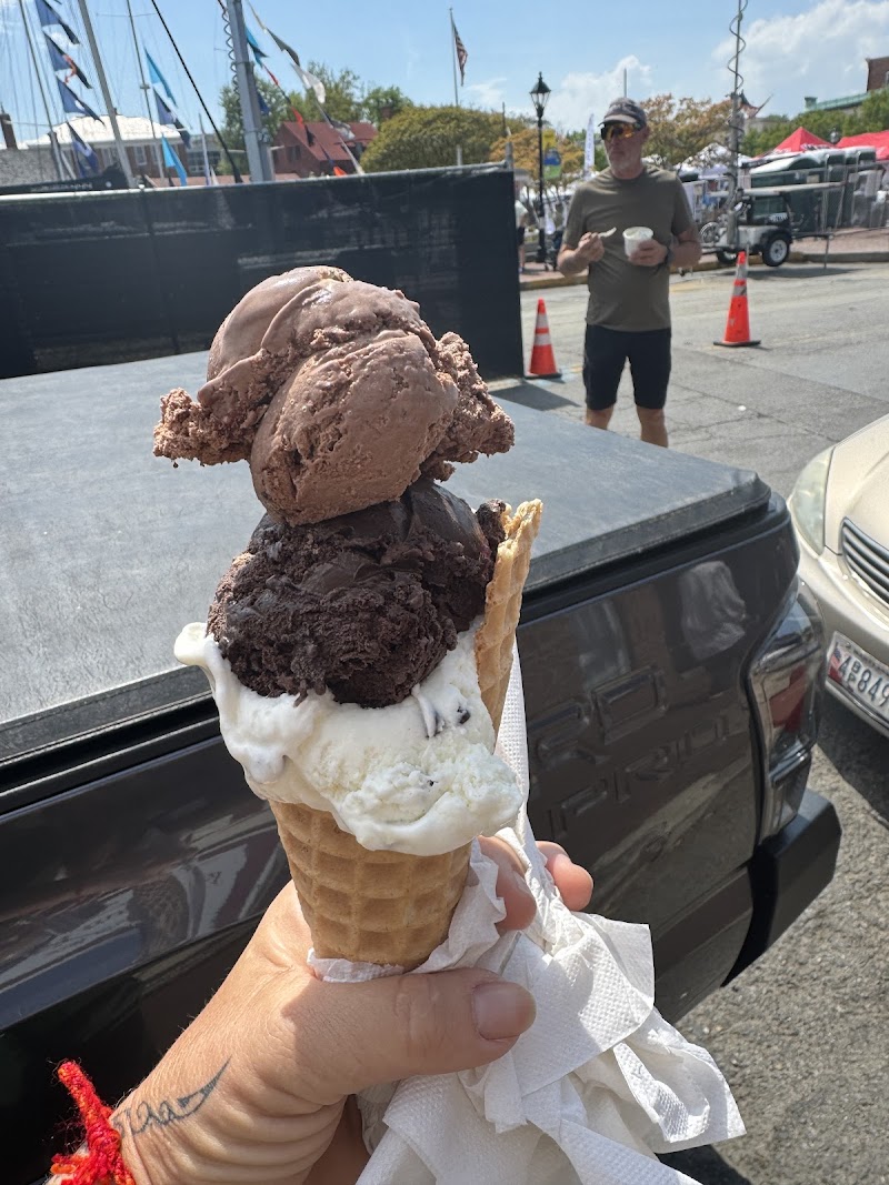 Storm Bros. Ice Cream Factory photo 2