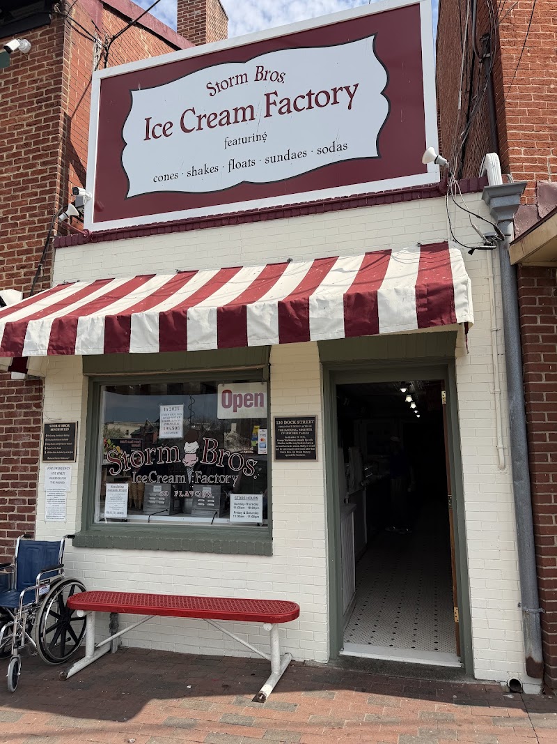 Storm Bros. Ice Cream Factory photo 3