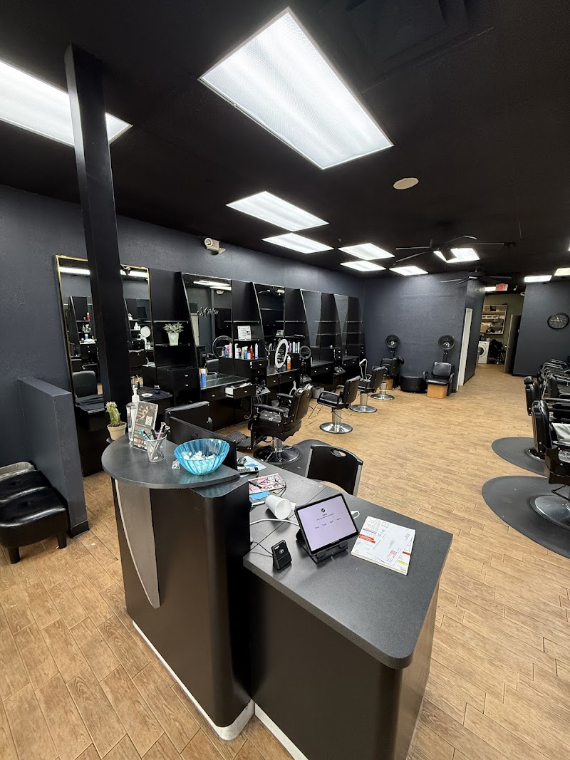 Artisan Salon & Barbershop photo 3