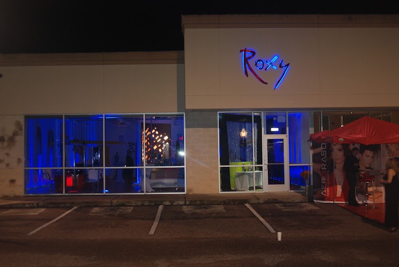 Salon Roxy photo 3