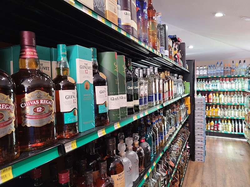 Island Liquor photo 2