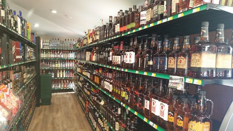 Island Liquor photo 5