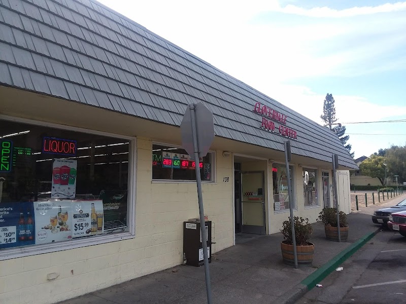 Cloverdale Food & Liquor Center photo 3