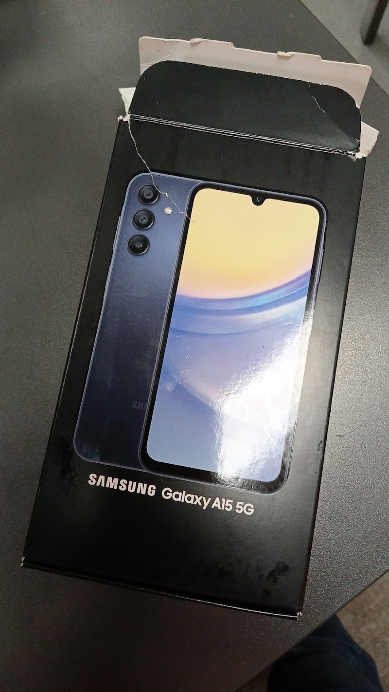 Boost Mobile photo 3