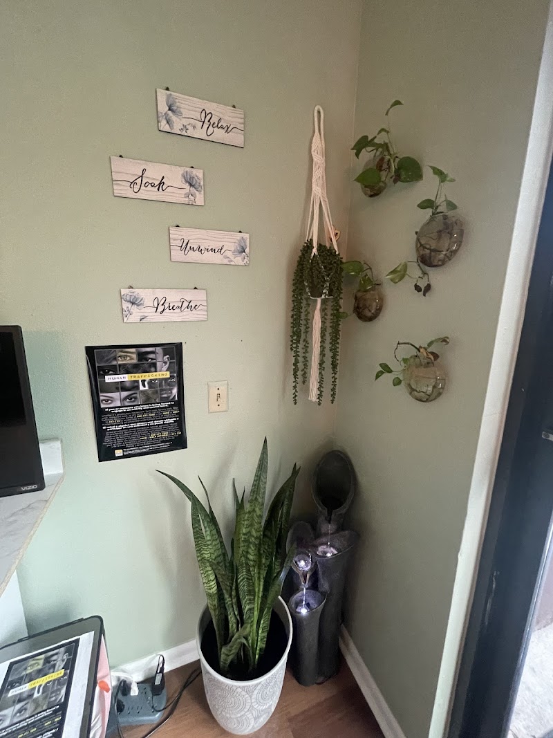 Healing Touch Massage Studio photo 5
