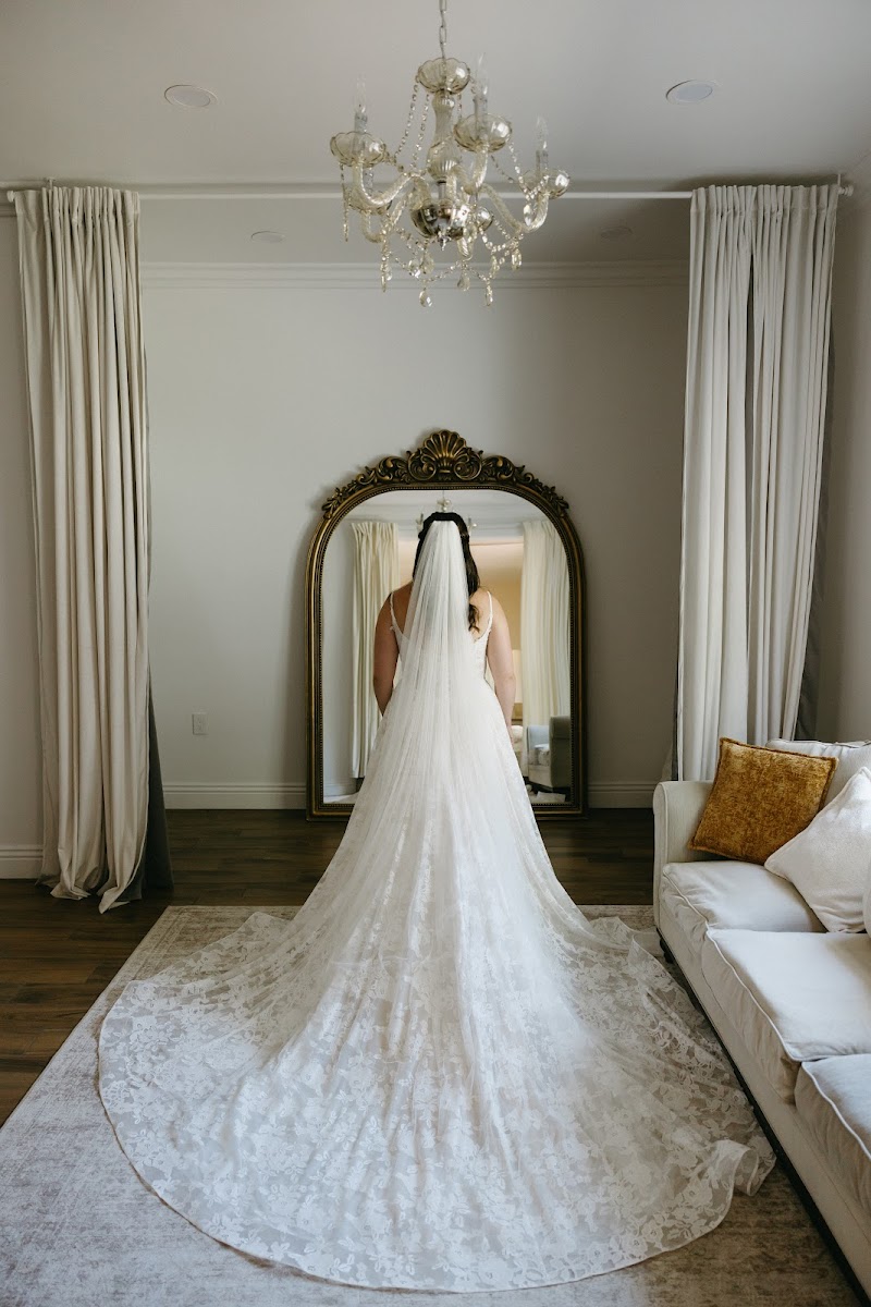 Starlet Bridal photo 2
