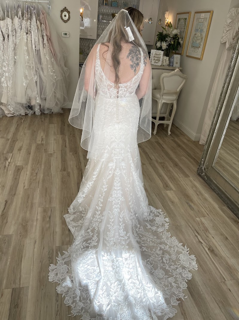 Starlet Bridal photo 5