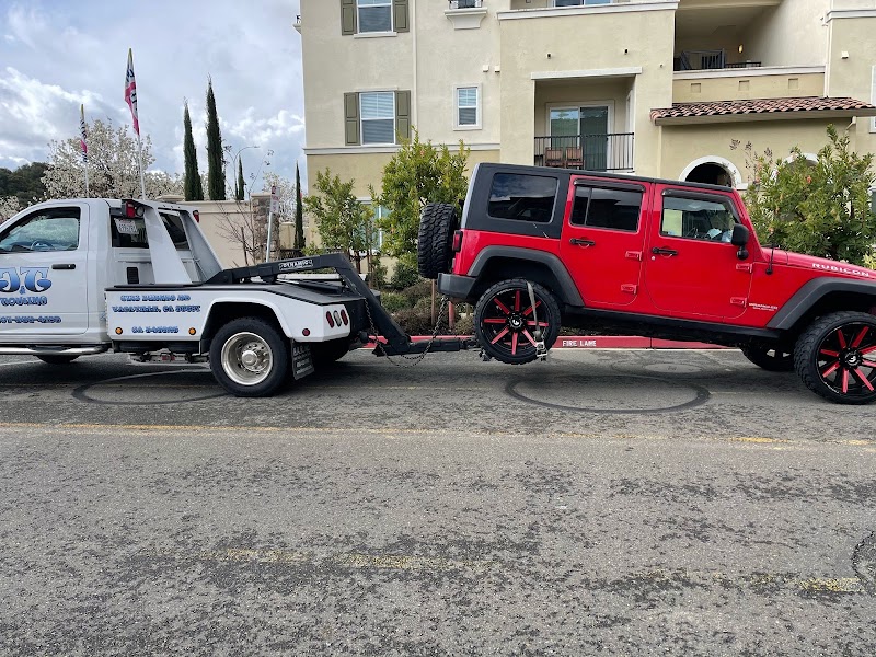 J & T Towing Fairfield photo 3
