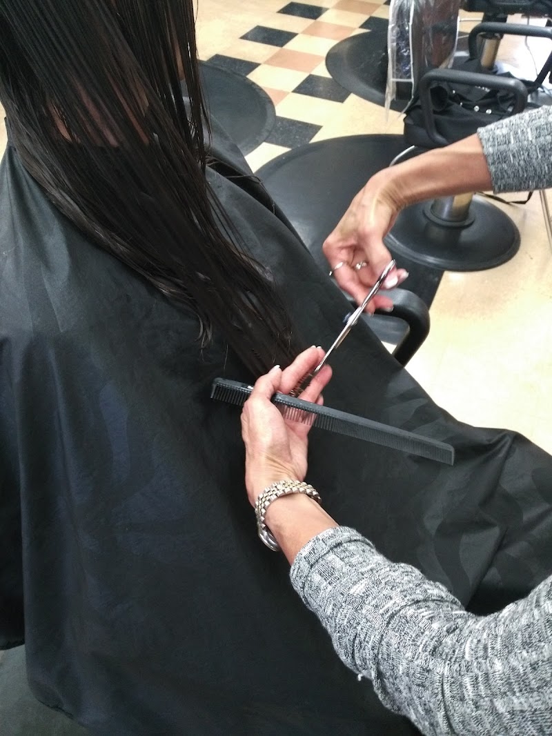Salon 121 photo 3