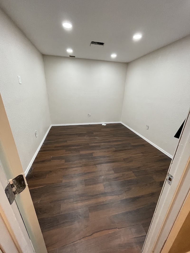 ShearTastic Suites photo 5