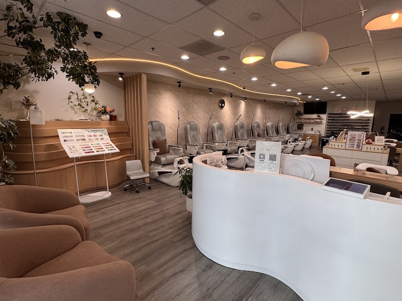 RYU Nail Bar photo 3